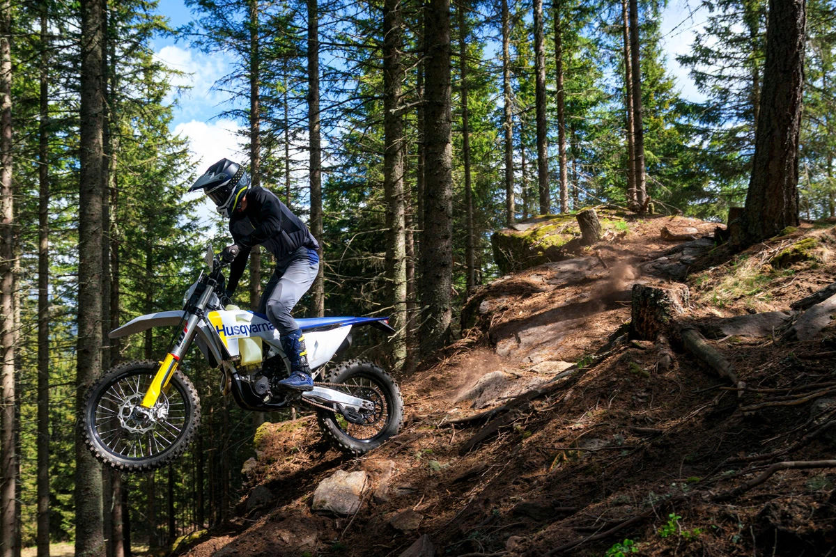 Husqvarna FE 250 (MY27)