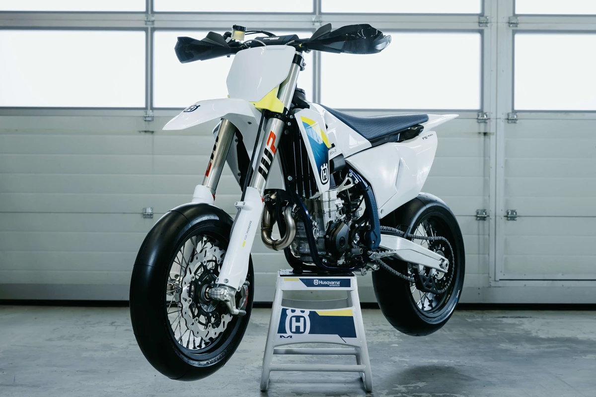 Husqvarna FS 450 (MY25)