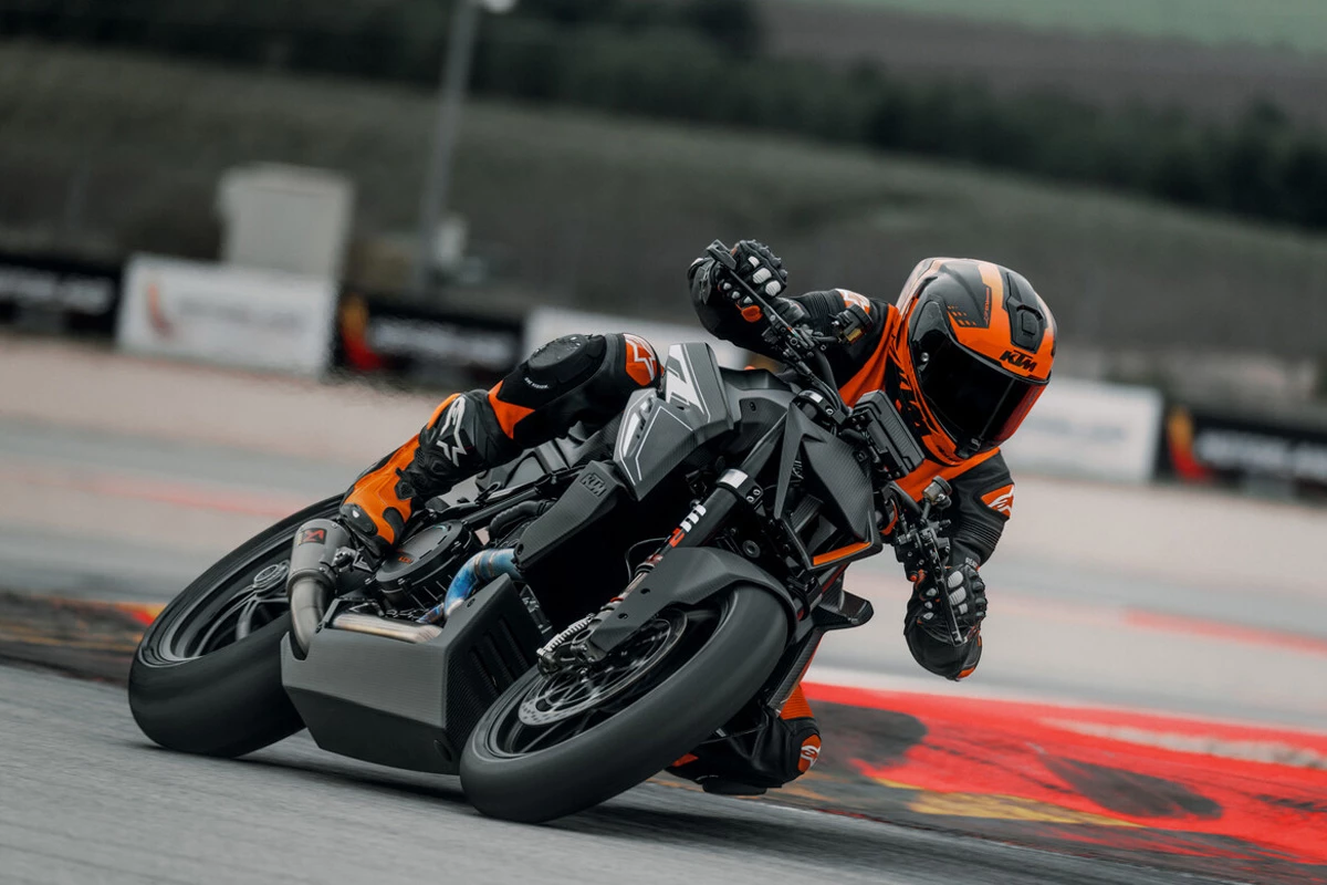 KTM 1390 Super Duke RR Track (MY26)