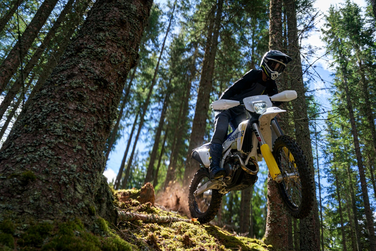 Husqvarna FE 450 (MY27)