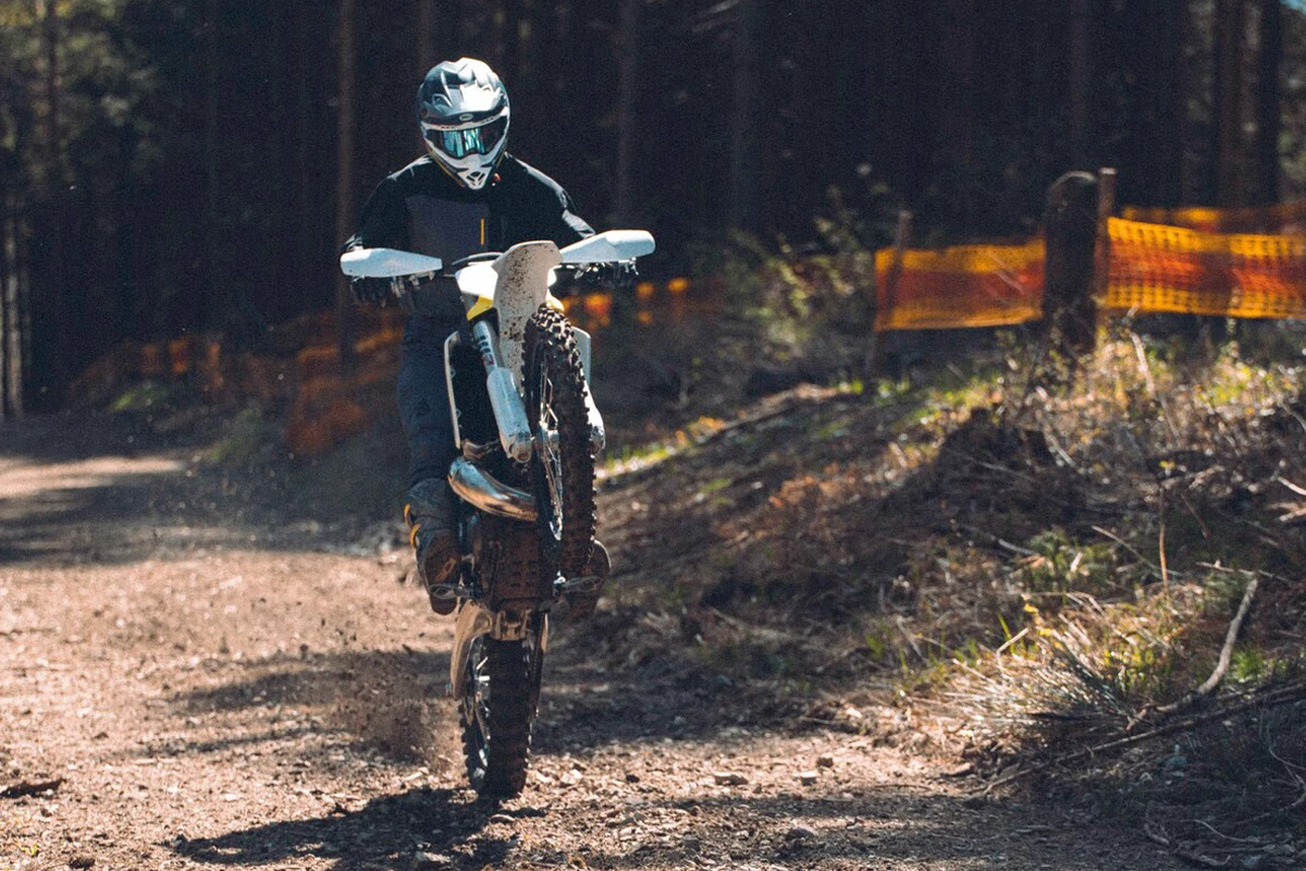 Husqvarna TX 300 (MY25)