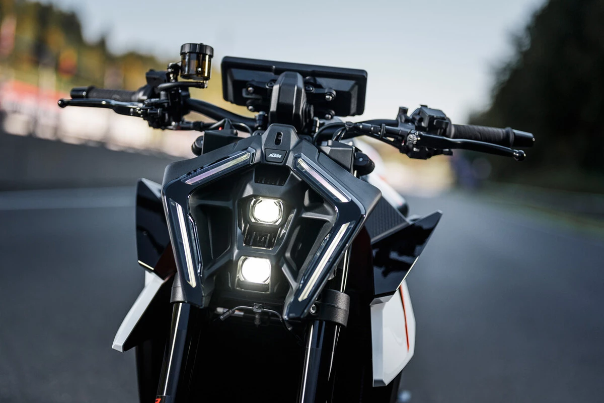 KTM 990 Duke R (MY26)