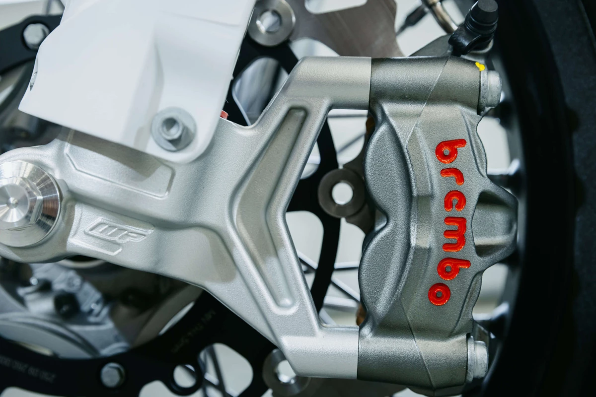 Husqvarna FS 450 (MY25)