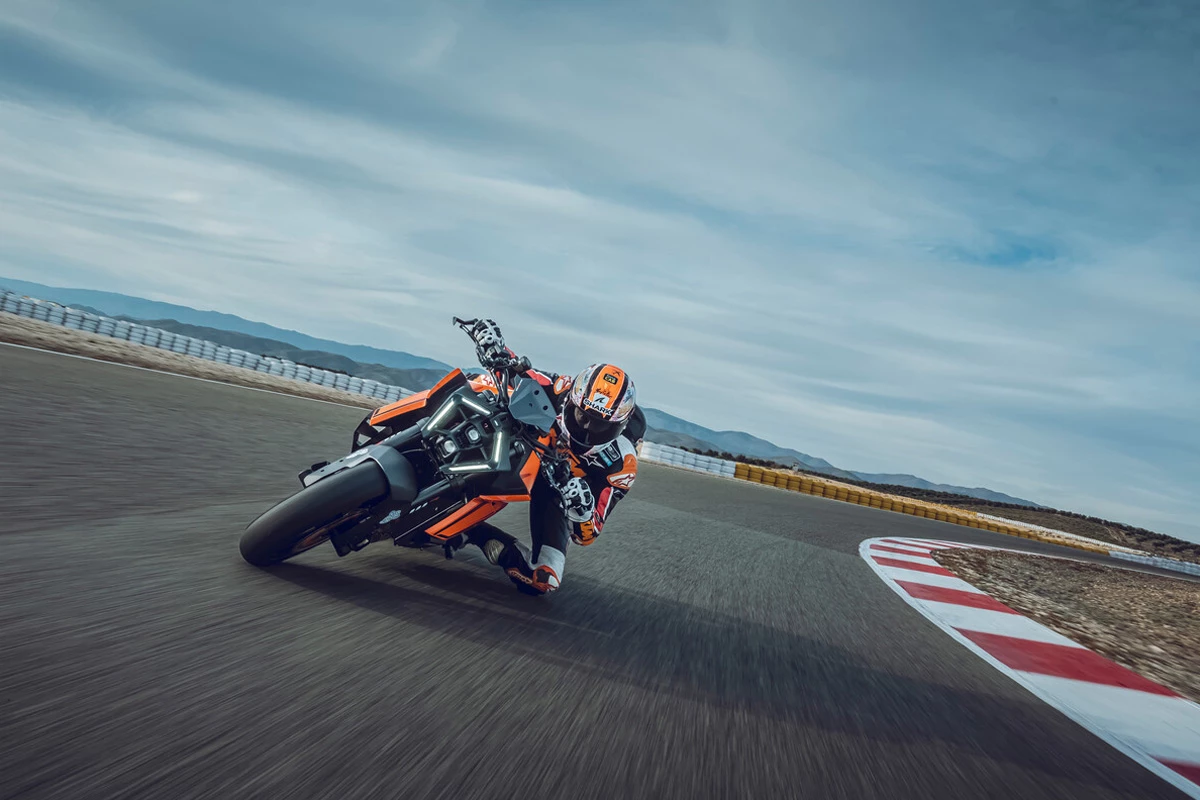 KTM 1390 Super Duke R (MY26)