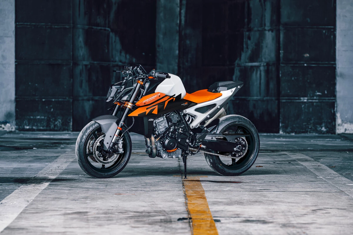 KTM 990 Duke (MY26)