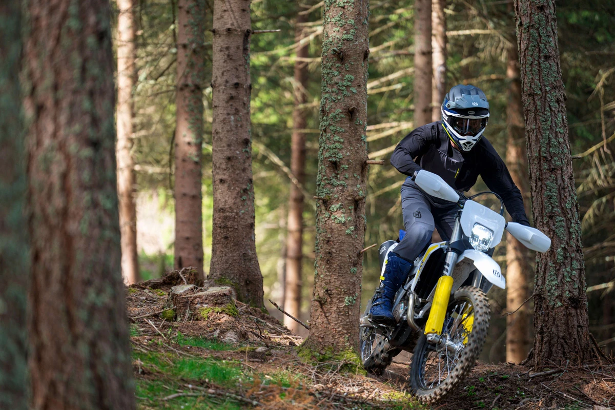 Husqvarna FE 450 (MY27)