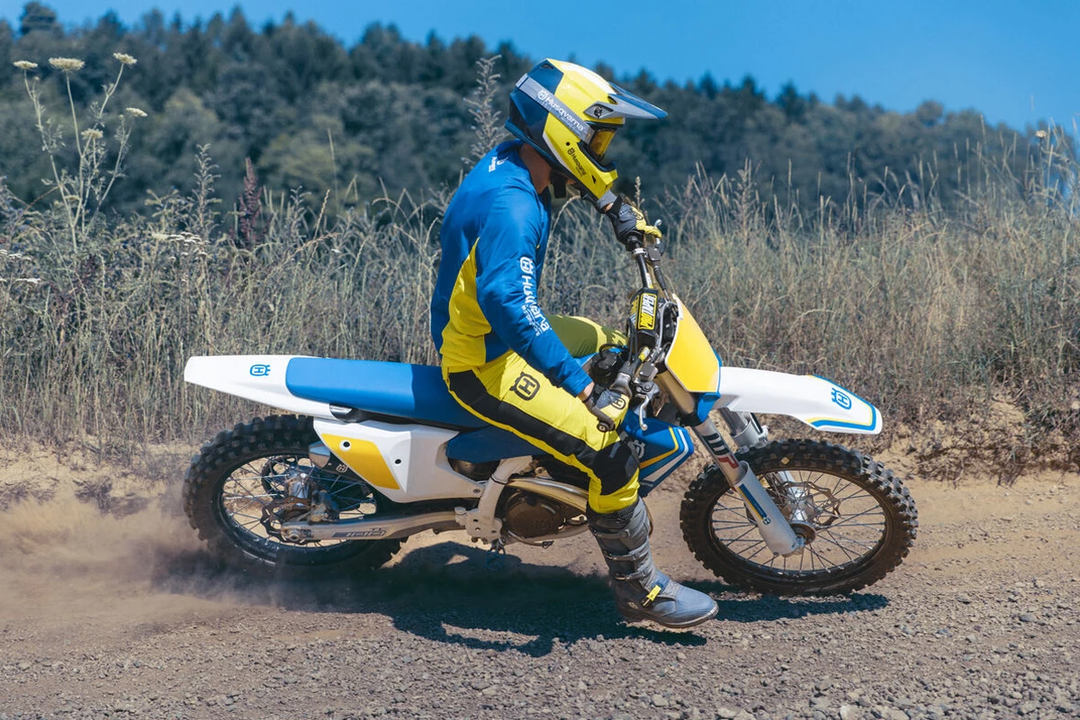 Husqvarna TC 300 Heritage (MY25)