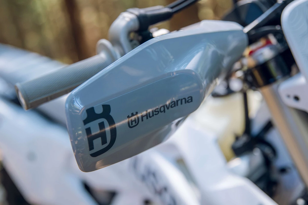Husqvarna TE 300 Pro (MY27)