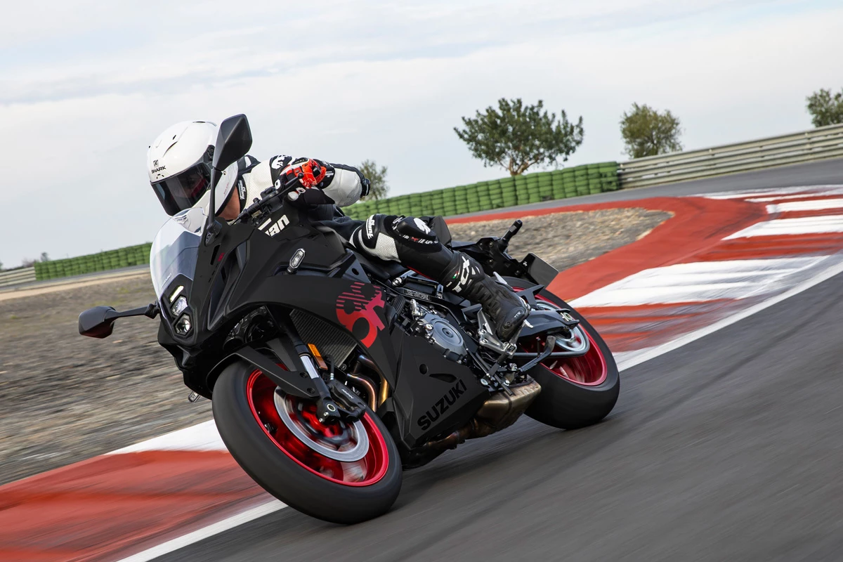 Suzuki GSX 8FR (MY26)