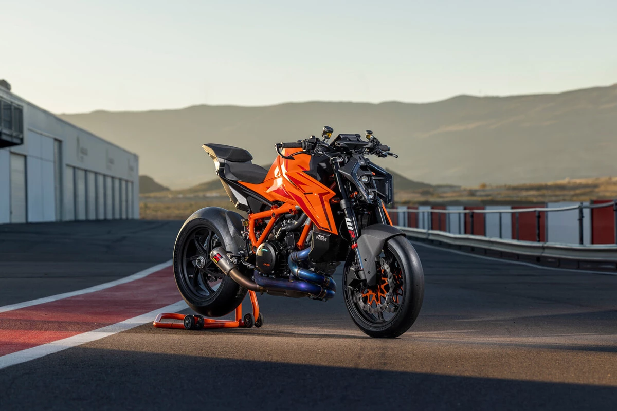 KTM 1390 Super Duke R (MY26)
