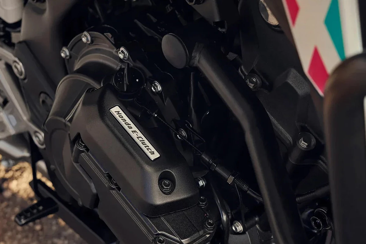 Honda NX 500 E-Clutch