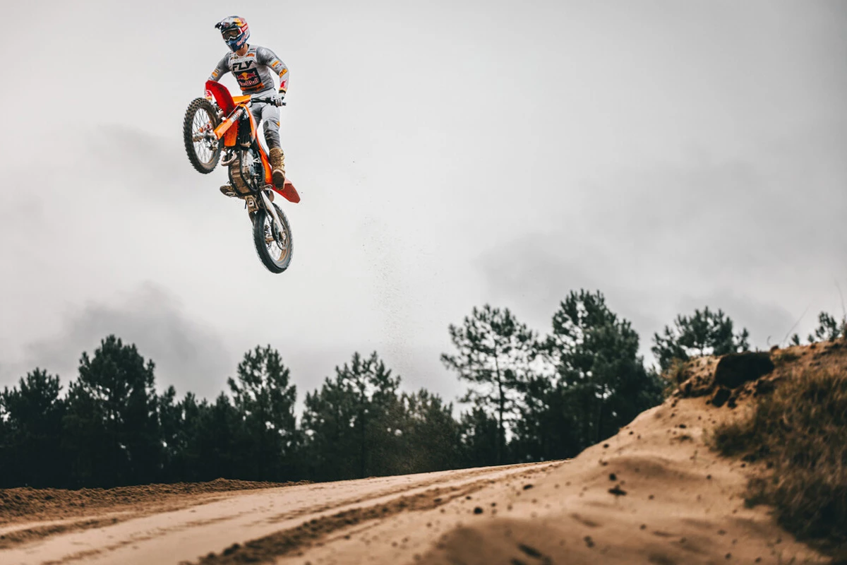 KTM 250 SX-F (MY27)