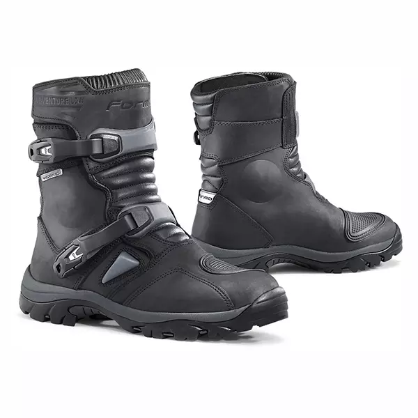 Forma Low Adventure Boots