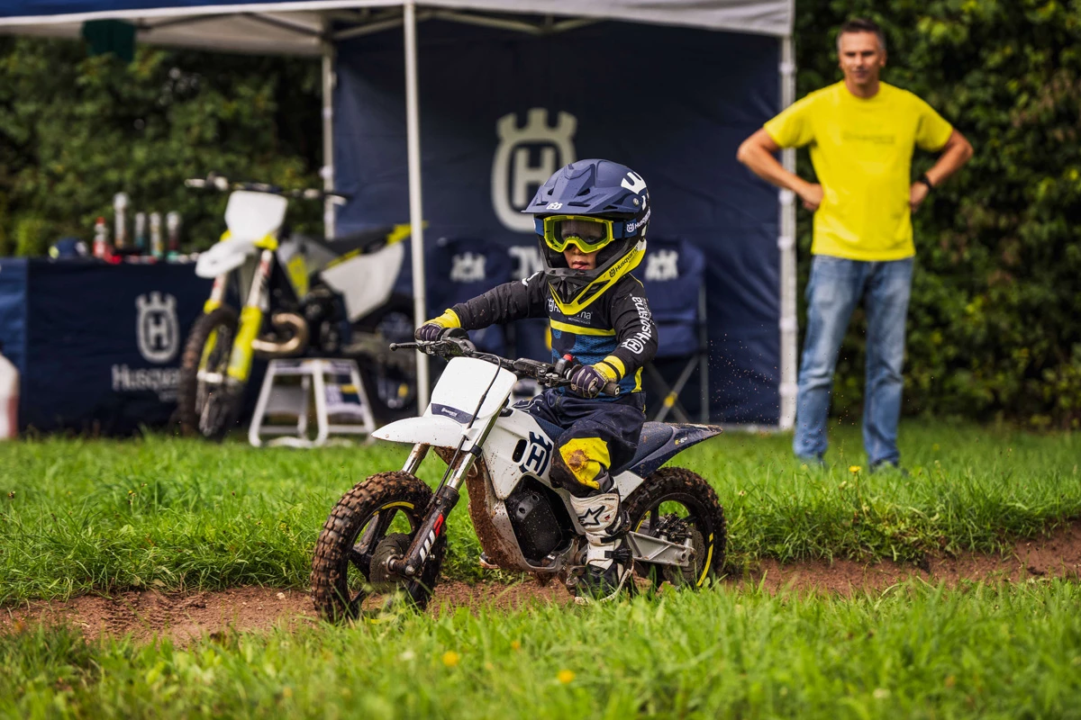 Husqvarna EE 2