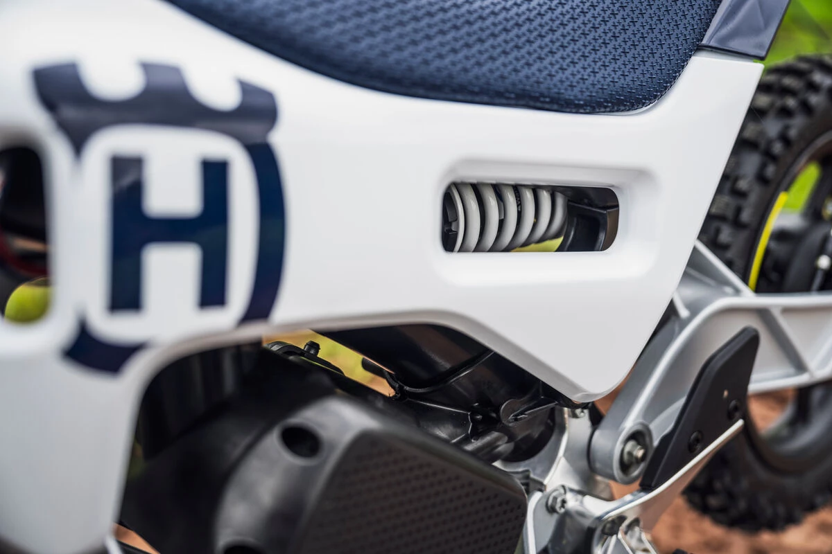 Husqvarna EE 2